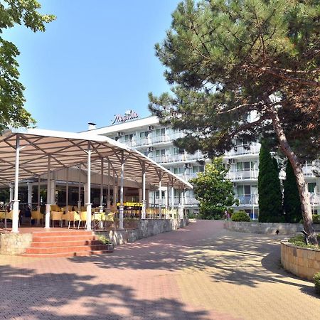 Hotel magnolia албена